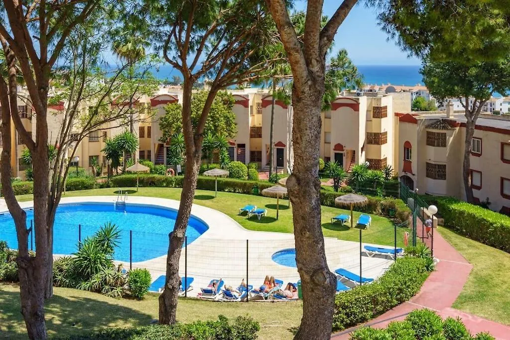 Апартаменты Riviera Seaview Getaway Михас