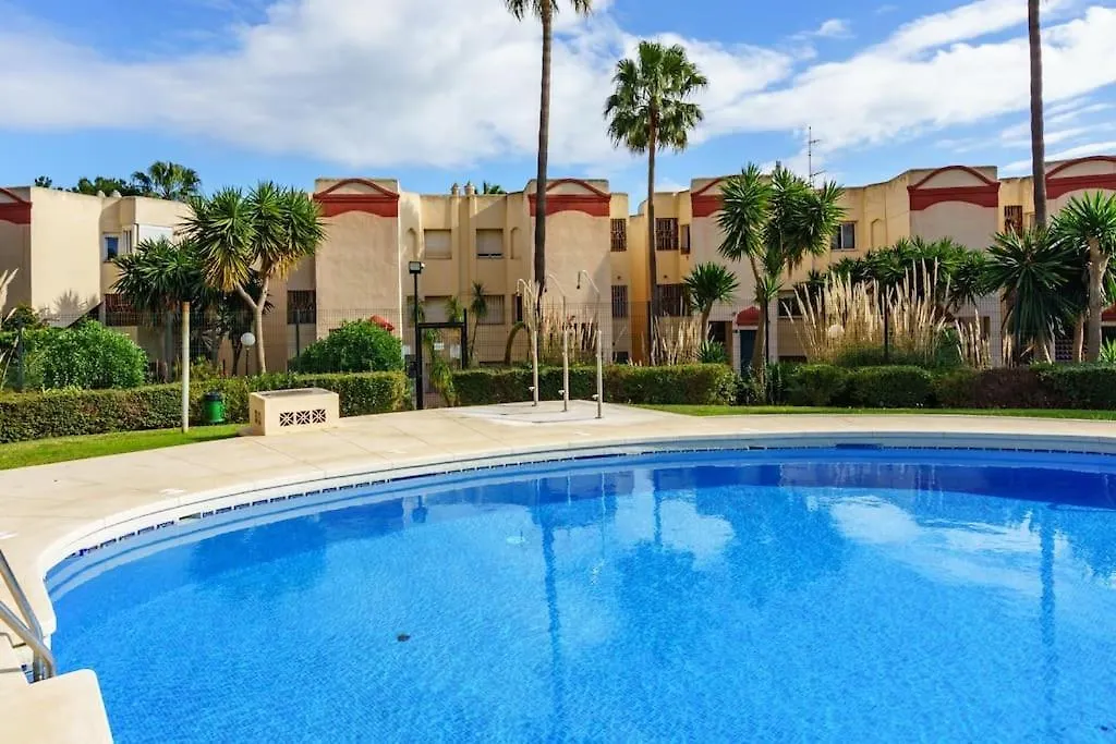 Апартаменты Riviera Seaview Getaway Михас