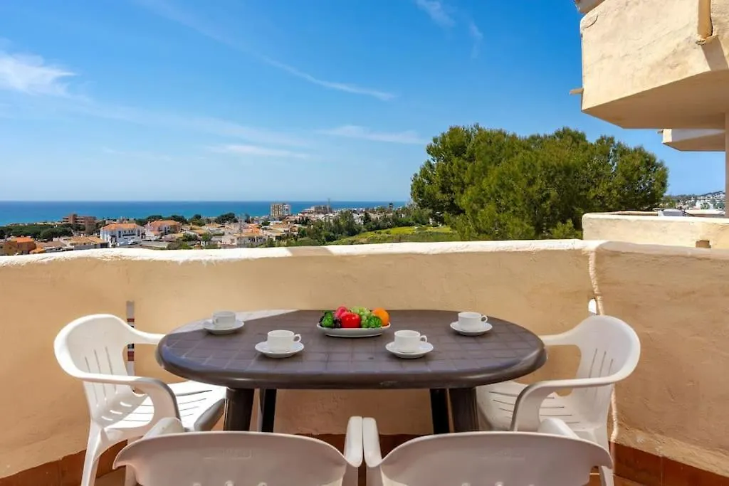 Апартаменты Riviera Seaview Getaway Михас